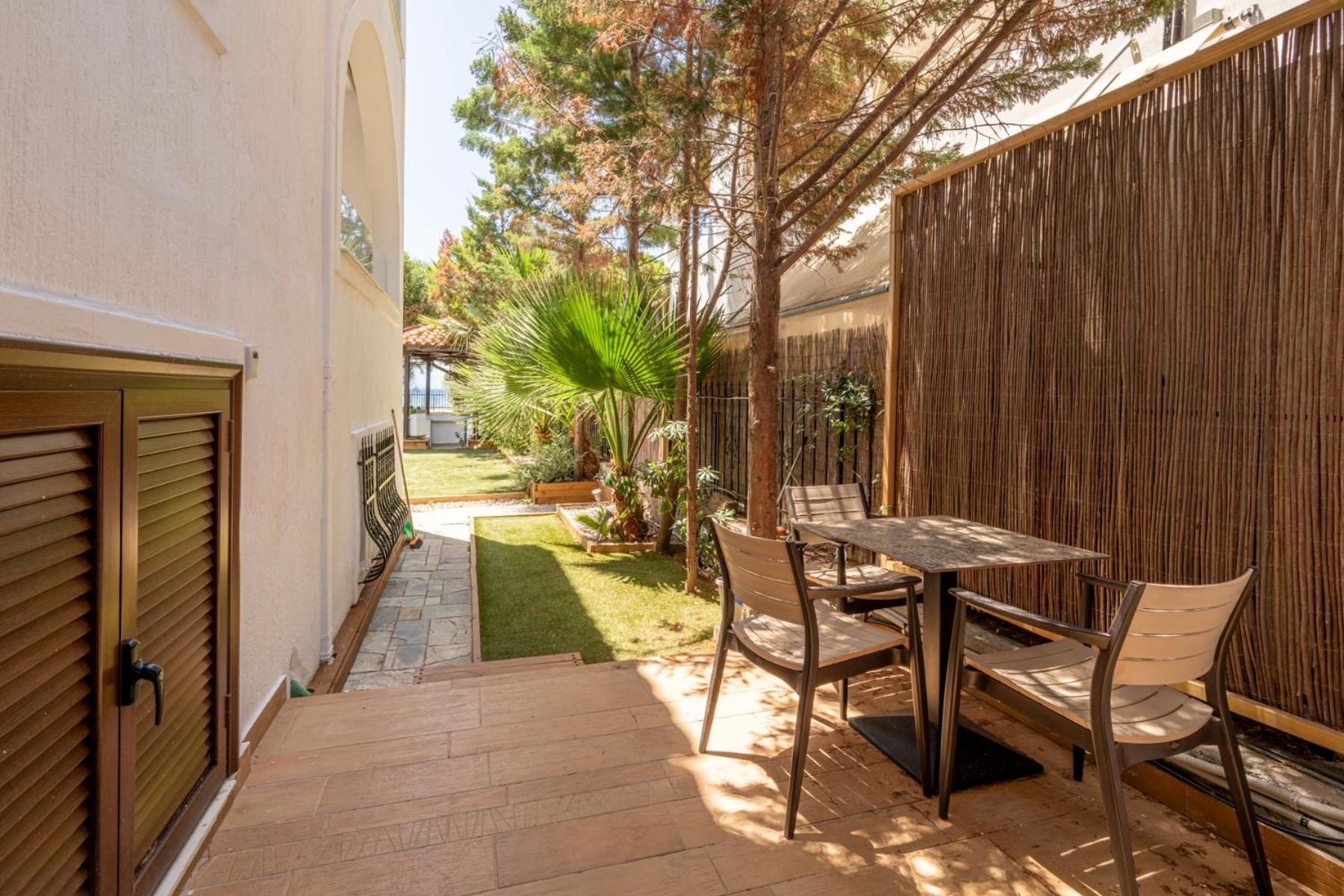 Alkis Guest House By Aegiankazarte Kapotidhes Dış mekan fotoğraf